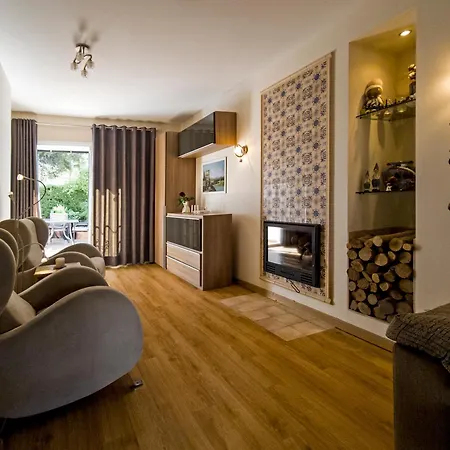 Albiretes Apartment *